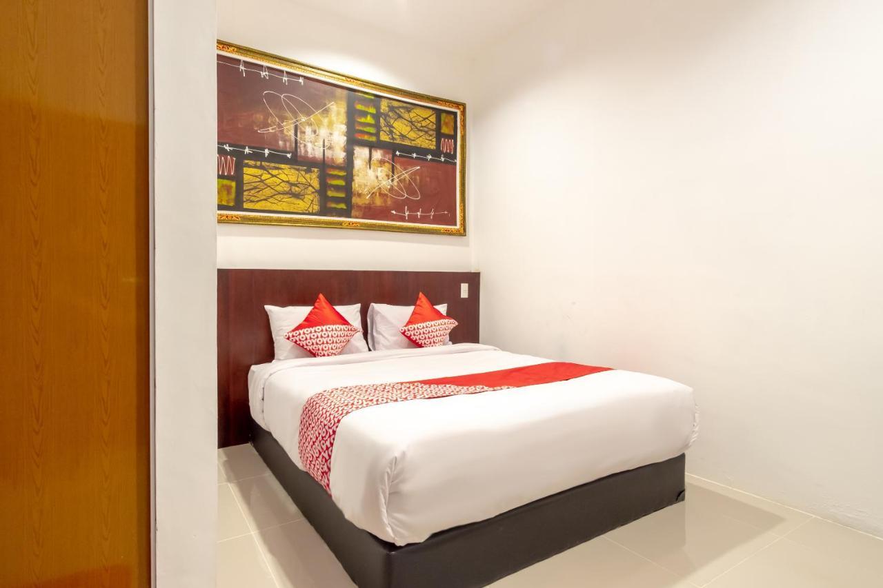 Urbanview Os Residence Medan By Reddoorz Exterior foto